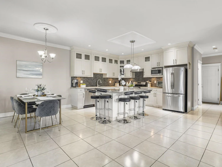 11790 80 Avenue, Delta, BC, V4C 1X9 - 6