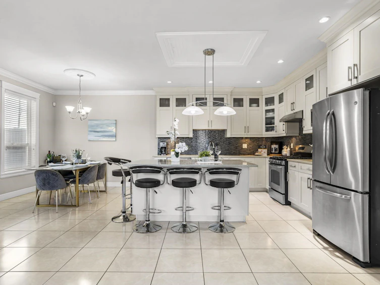 11790 80 Avenue, Delta, BC, V4C 1X9 - 9