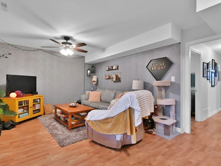 8021 Melburn Drive, Mission, BC, V2V 7B6 - 33