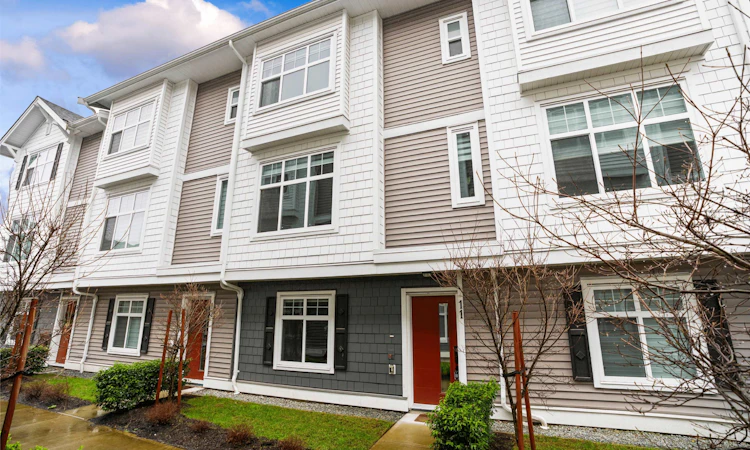 11-2033 Mckenzie Road
