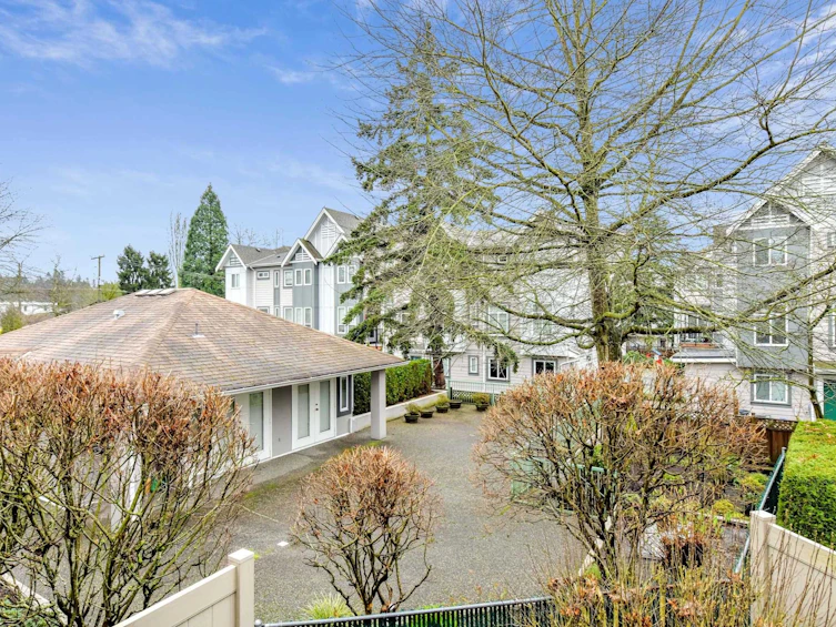 207-5955 177b Street, Surrey, BC, V3S 4J7 - 11