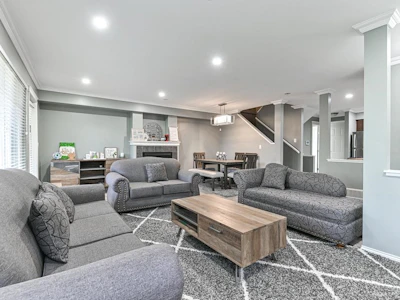 135-12040 68 Avenue - 5