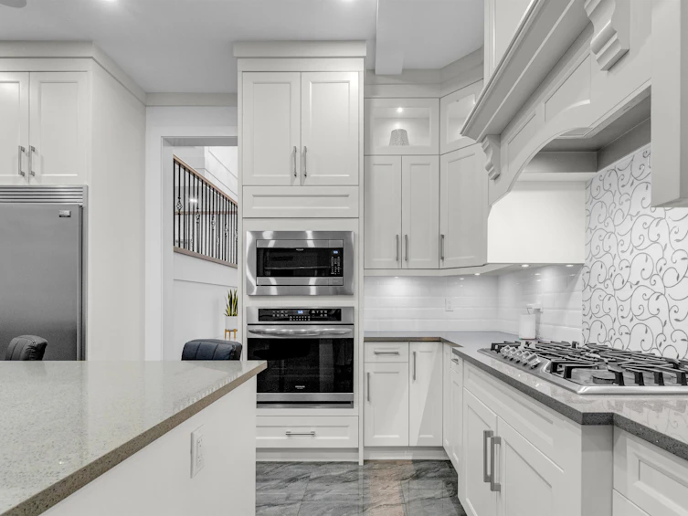 5804 152 Street, Surrey, BC, V3S 3K2 - 5