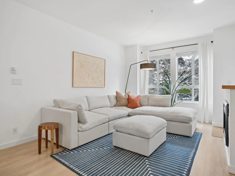 211-225 Francis Way, New Westminster, BC, V3L 0G1 - 2