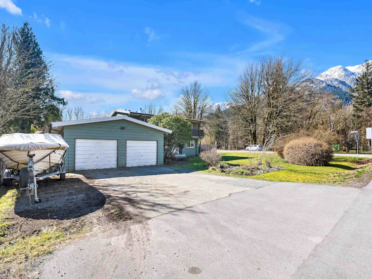 1336 Judd Road, Squamish, BC, V0N 1H0 - 36