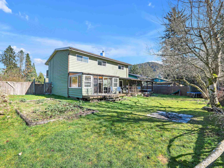 1336 Judd Road, Squamish, BC, V0N 1H0 - 35
