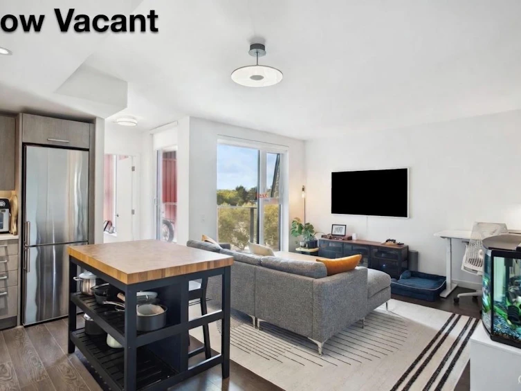 501-983 E Hastings Street, Vancouver, BC, V6A 0G9 - 2
