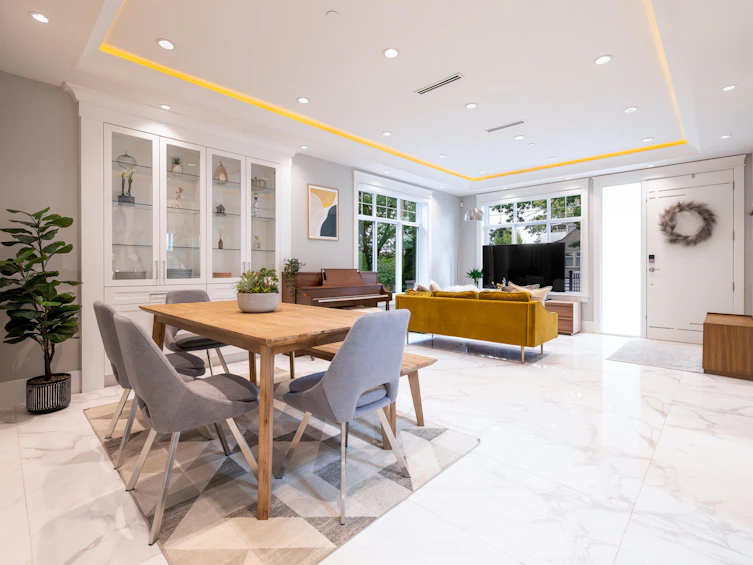 2388 E 2nd Avenue, Vancouver, BC, V5N 1G3 - 4
