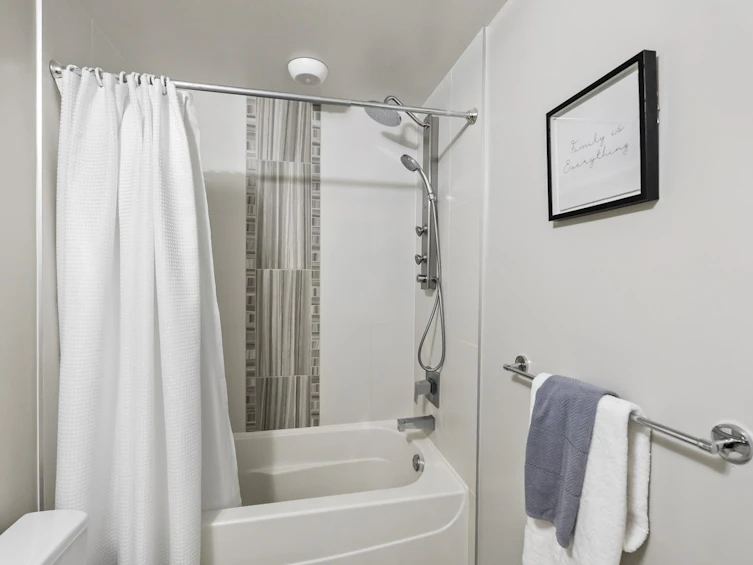F401-20211 66 Avenue, Langley, BC, V2Y 0L4 - 22