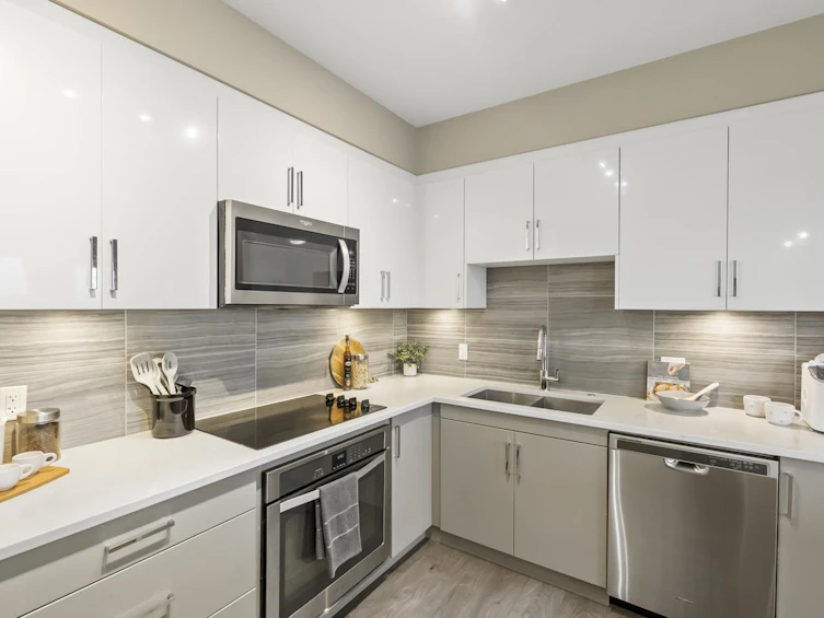 F401-20211 66 Avenue, Langley, BC, V2Y 0L4 - 9
