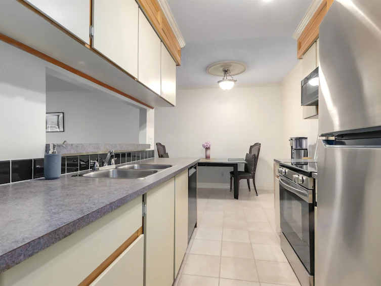 2306-4353 Halifax Street, Burnaby, BC, V5C 5Z4 - 8