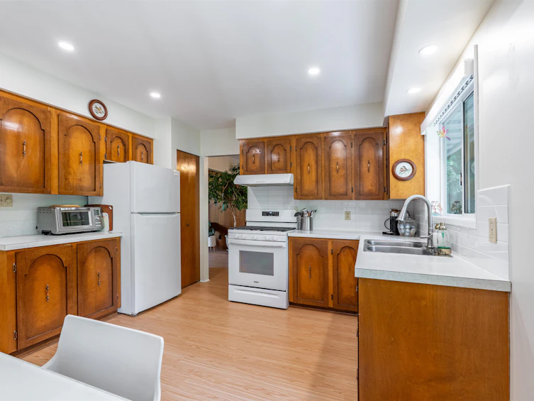 23140 136 Avenue, Maple Ridge, BC, V4R 2R5 - 7