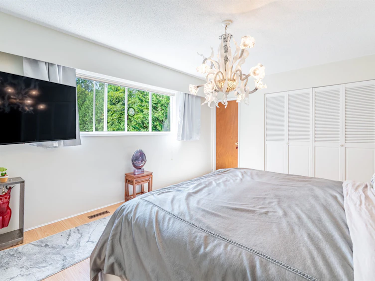23140 136 Avenue, Maple Ridge, BC, V4R 2R5 - 23