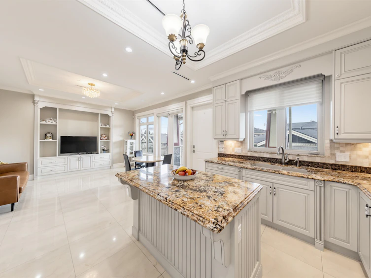 172 W 46th Avenue, Vancouver, BC, V5Y 2W9 - 15