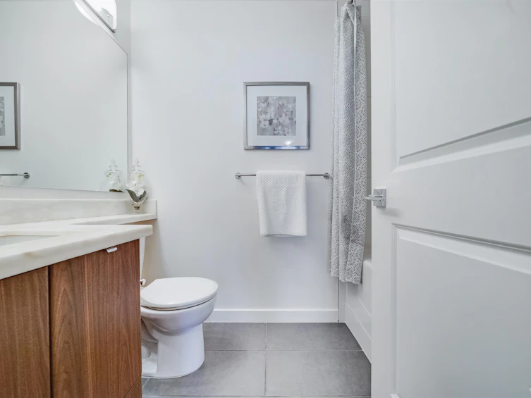 309-15918 26 Avenue, Surrey, BC, V3Z 5K3 - 15