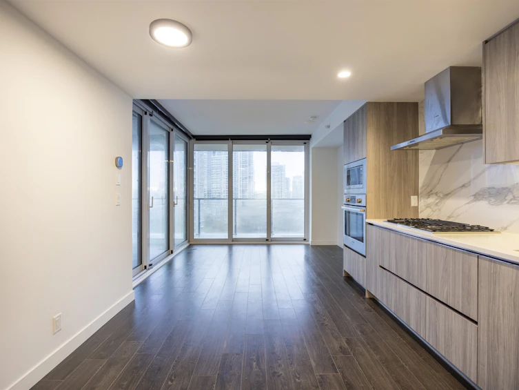 309-4880 Lougheed Highway, Burnaby, BC, V5C 0N1 - 8