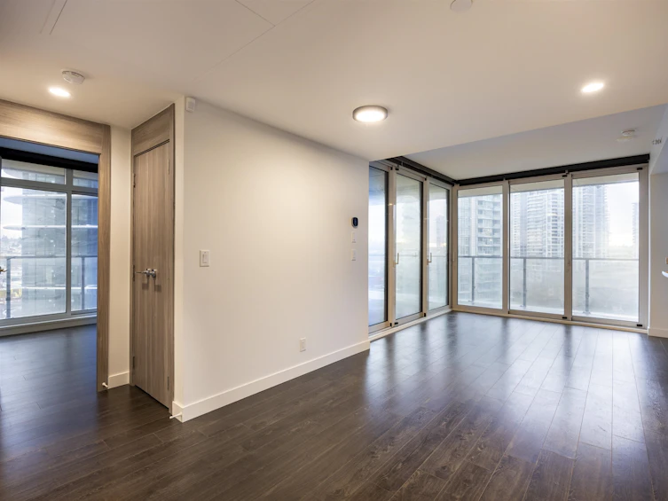309-4880 Lougheed Highway, Burnaby, BC, V5C 0N1 - 4