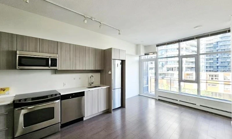 317-13308 Central Avenue