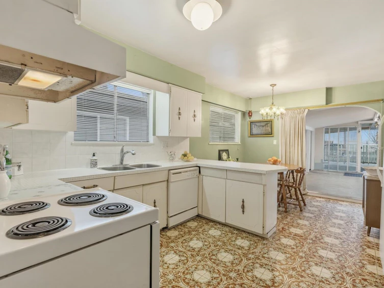 3939 Boundary Road, Vancouver, BC, V5R 2M4 - 6