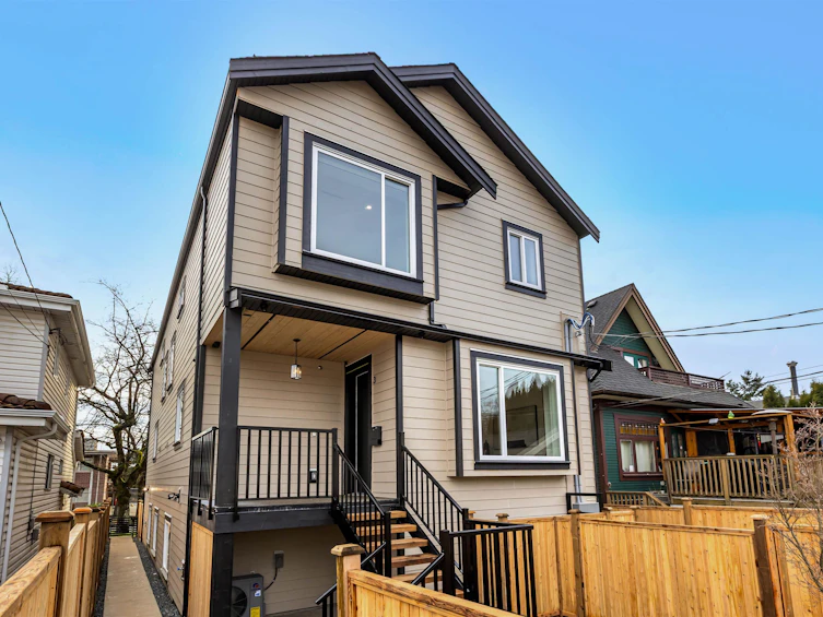 3-435 E 47th Avenue, Vancouver, BC, V5W 2B3