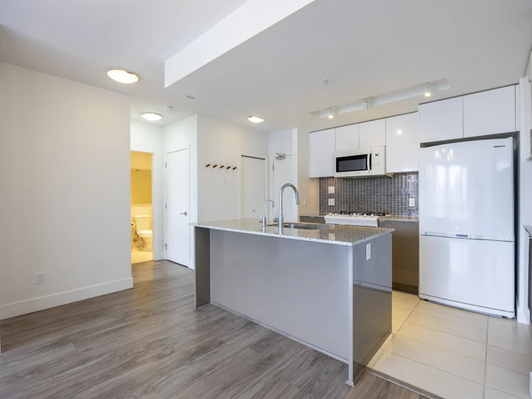 1801-4808 Hazel Street, Burnaby, BC, V5H 0A2 - 9