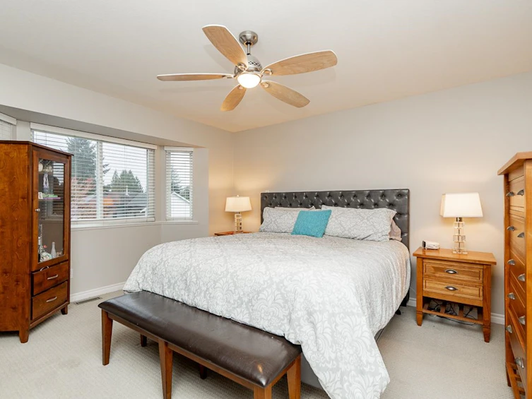 21118 123 Avenue, Maple Ridge, BC, V2X 4B4 - 21