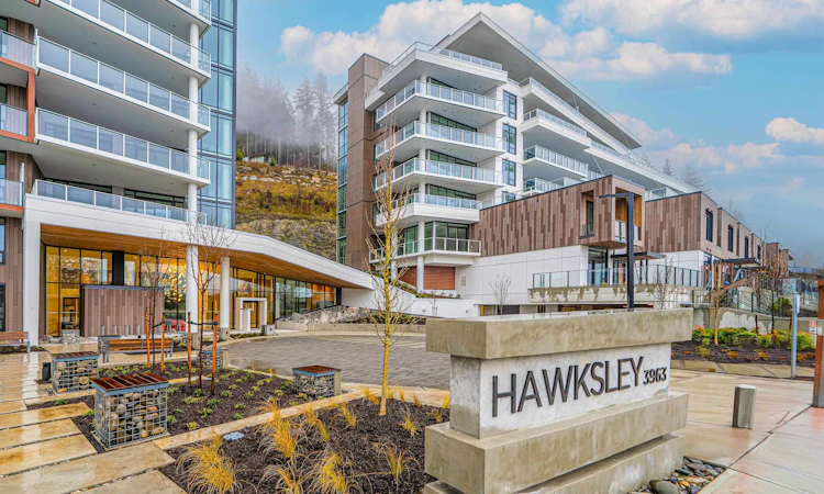 307-3963 Uplands Way