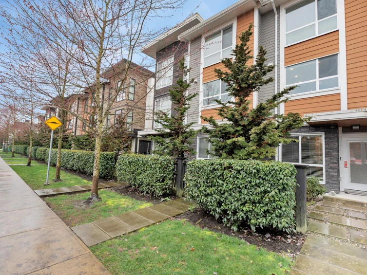 25-20857 77a Avenue, Langley, BC, V2Y 0R8 - 27