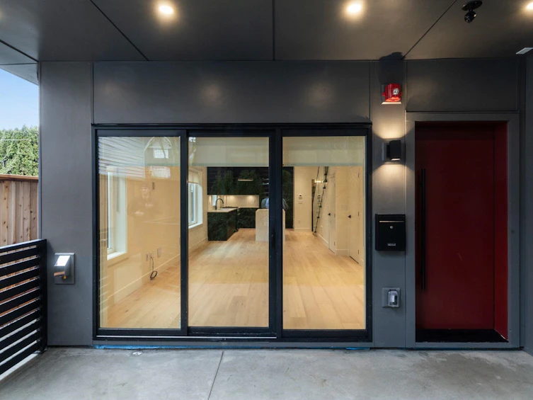 1-2539 Grant Street, Vancouver, BC, V5K 3G6 - 28