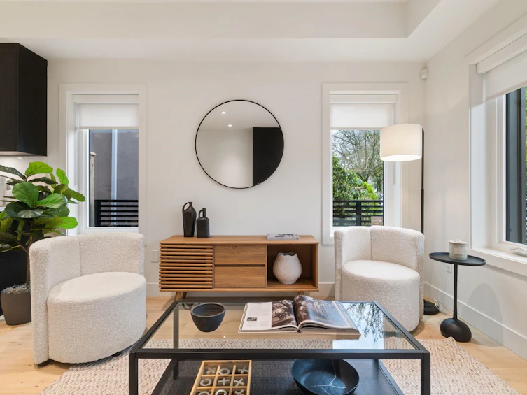 2-2541 Grant Street, Vancouver, BC, V5K 3G6 - 4