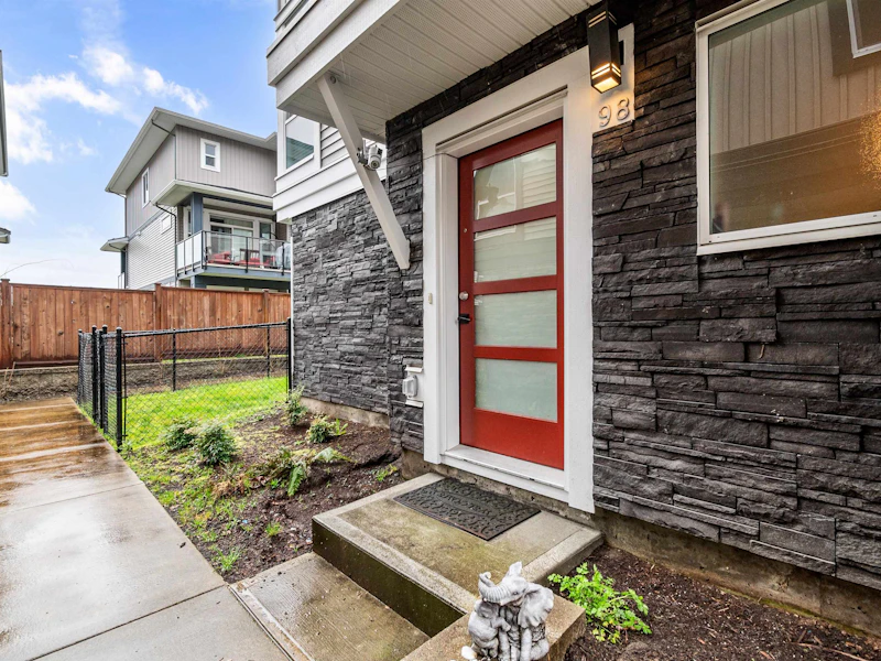 98 - 8413 Midtown Way, Chilliwack BC
