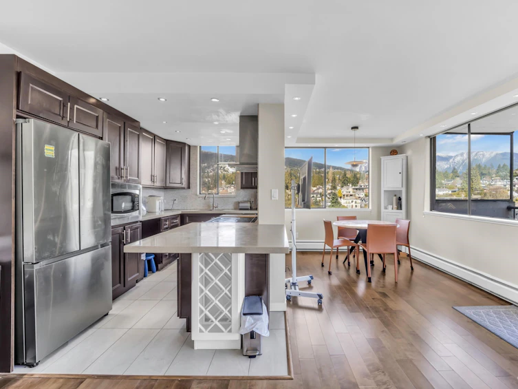 905-555 13th Street, West Vancouver, BC, V7T 2N8 - 9