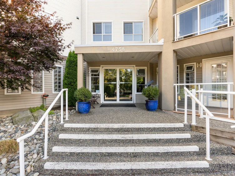 307-4758 53 Street, Delta, BC, V4K 2Z1 - 2