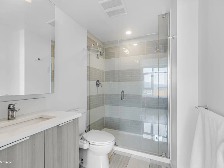 2903-13308 Central Avenue, Surrey, BC, V3T 0M4 - 26
