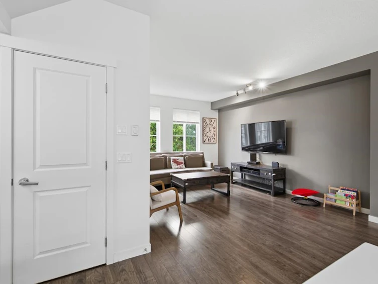 10-10735 84 Avenue, Delta, BC, V4C 0C7 - 9