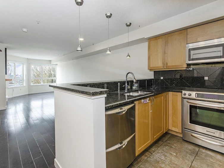 308-1707 Charles Street, Vancouver, BC, V5L 2T6 - 8