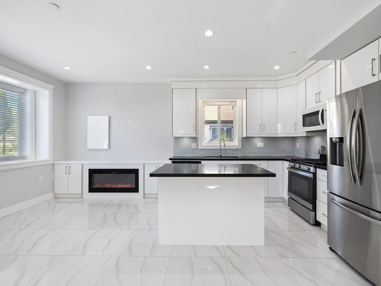 1-2430 E 41 Street, Vancouver, BC, V5R 2W4 - 6