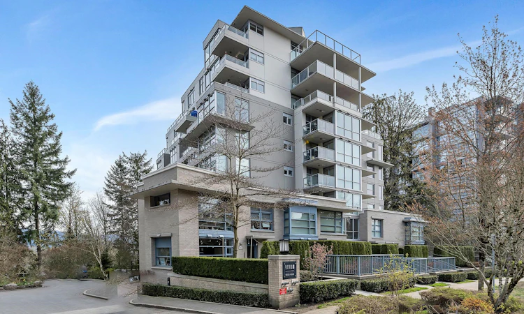 303-9262 University Crescent