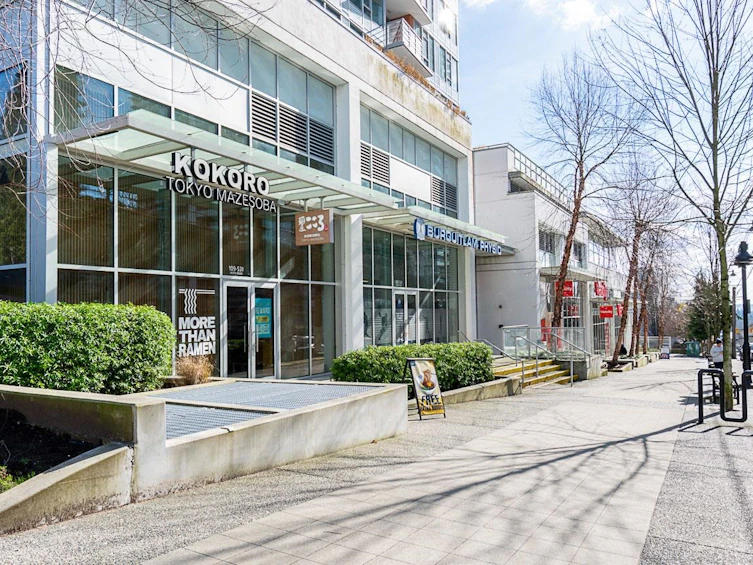 204-555 North Road, Coquitlam, BC, V3J 1N8 - 23