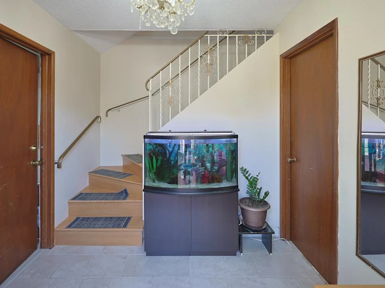 5730 Quebec Street, Vancouver, BC, V5W 3X3 - 8