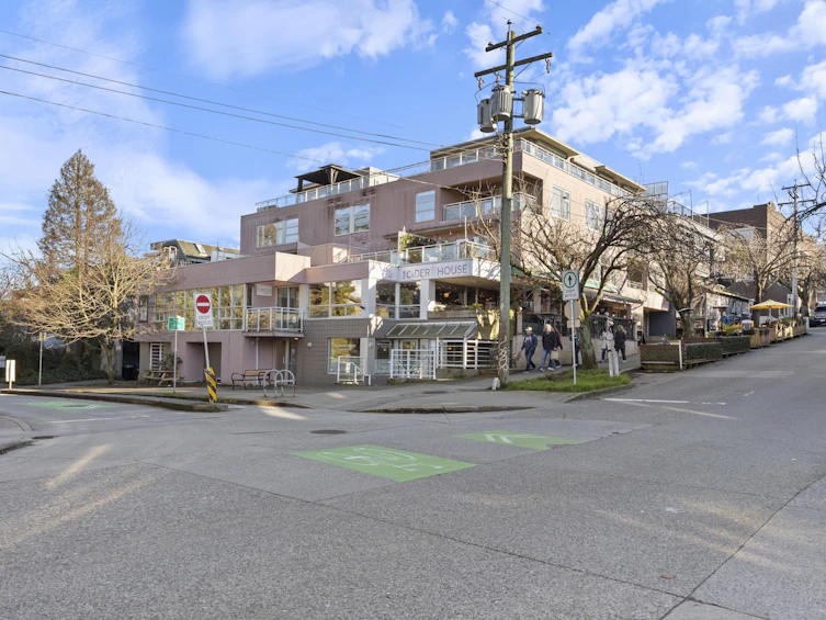 103-2110 Cornwall Avenue, Vancouver, BC, V6K 1B4 - 36