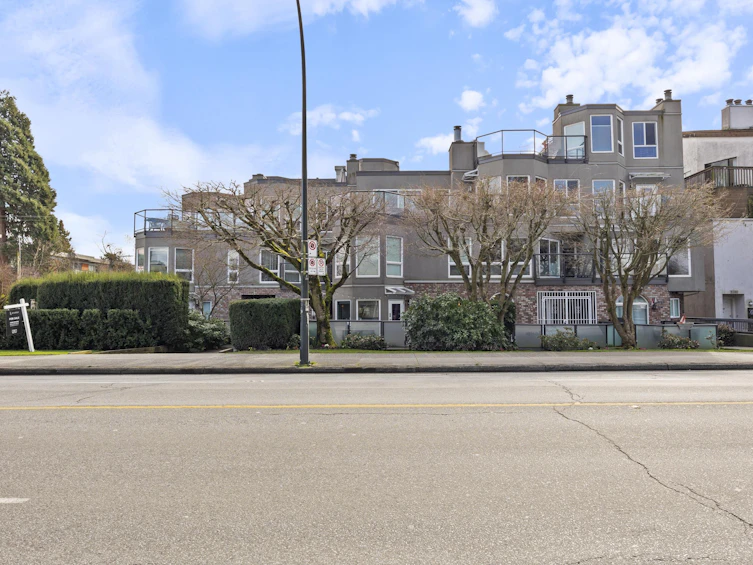 103-2110 Cornwall Avenue, Vancouver, BC, V6K 1B4 - 2