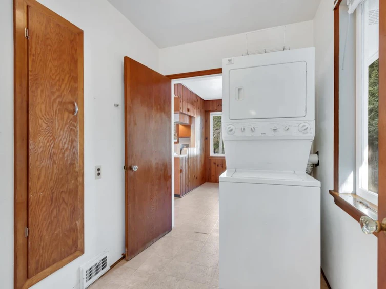 4386 Erwin Drive, West Vancouver, BC, V7V 1H6 - 18