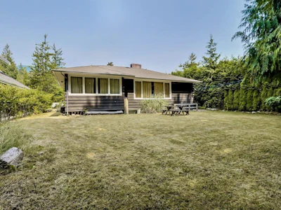 4386 Erwin Drive - 3