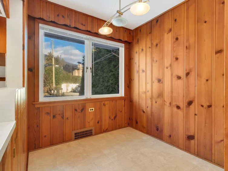 4386 Erwin Drive, West Vancouver, BC, V7V 1H6 - 16