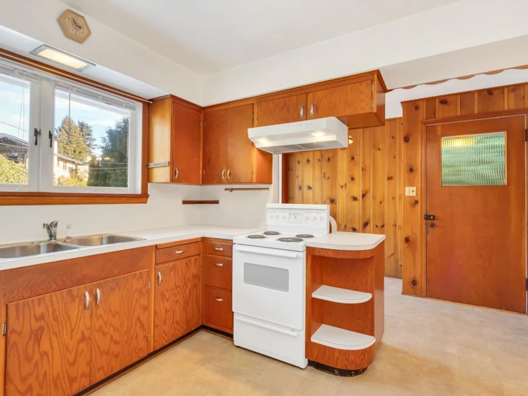 4386 Erwin Drive, West Vancouver, BC, V7V 1H6 - 13
