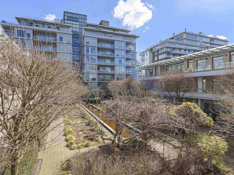 407-77 Walter Hardwick Avenue, Vancouver, BC, V5Y 0C6 - 4