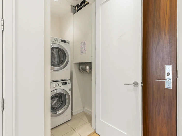407-77 Walter Hardwick Avenue, Vancouver, BC, V5Y 0C6 - 24