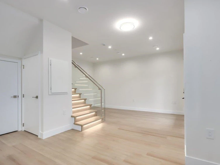 1-4257 Knight Street, Vancouver, BC, V5N 3M3 - 7