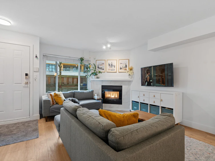 110-3978 Albert Street, Burnaby, BC, V5C 2E1 - 4